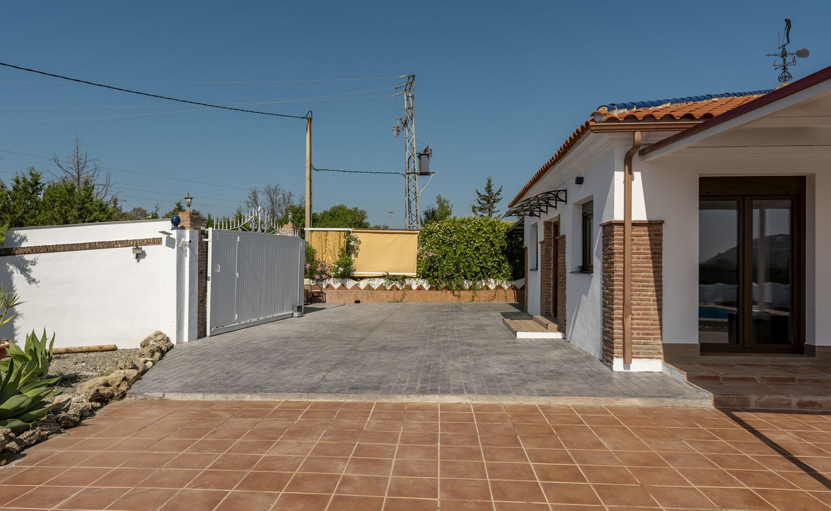 Vrijstaande Villa te koop in Coín | 3 slaapkamers H5074702