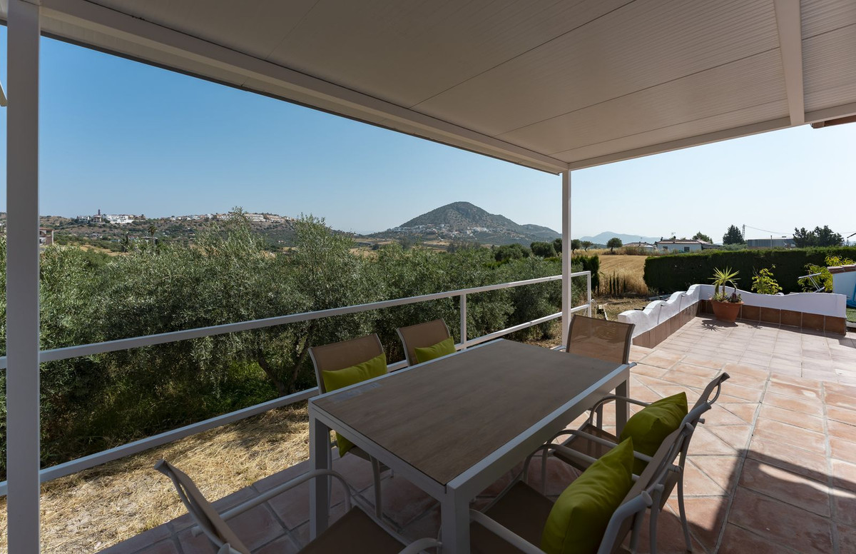 Vrijstaande Villa te koop in Coín | 3 slaapkamers H5074702