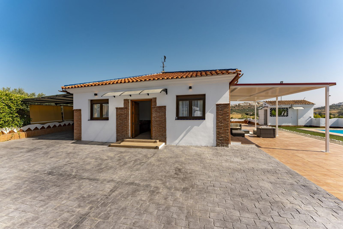 Vrijstaande Villa te koop in Coín | 3 slaapkamers H5074702