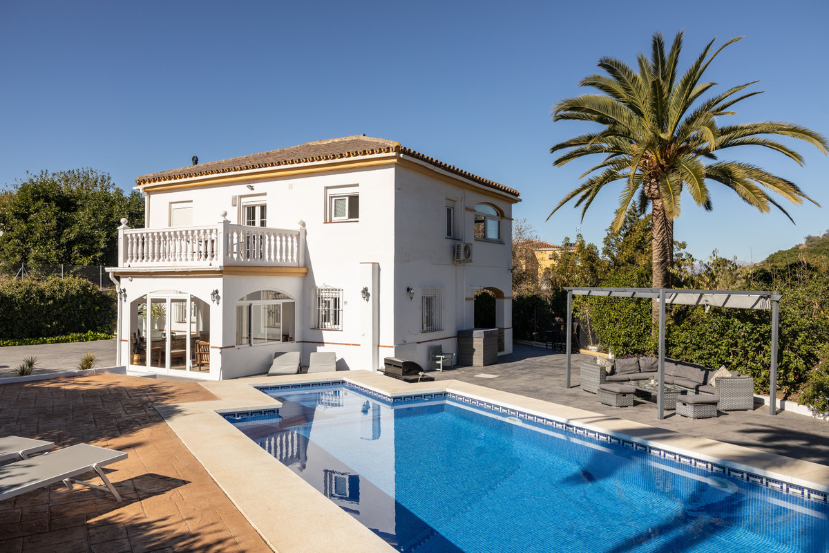 Vrijstaande Villa te koop in Coín | 5 slaapkamers H5076619
