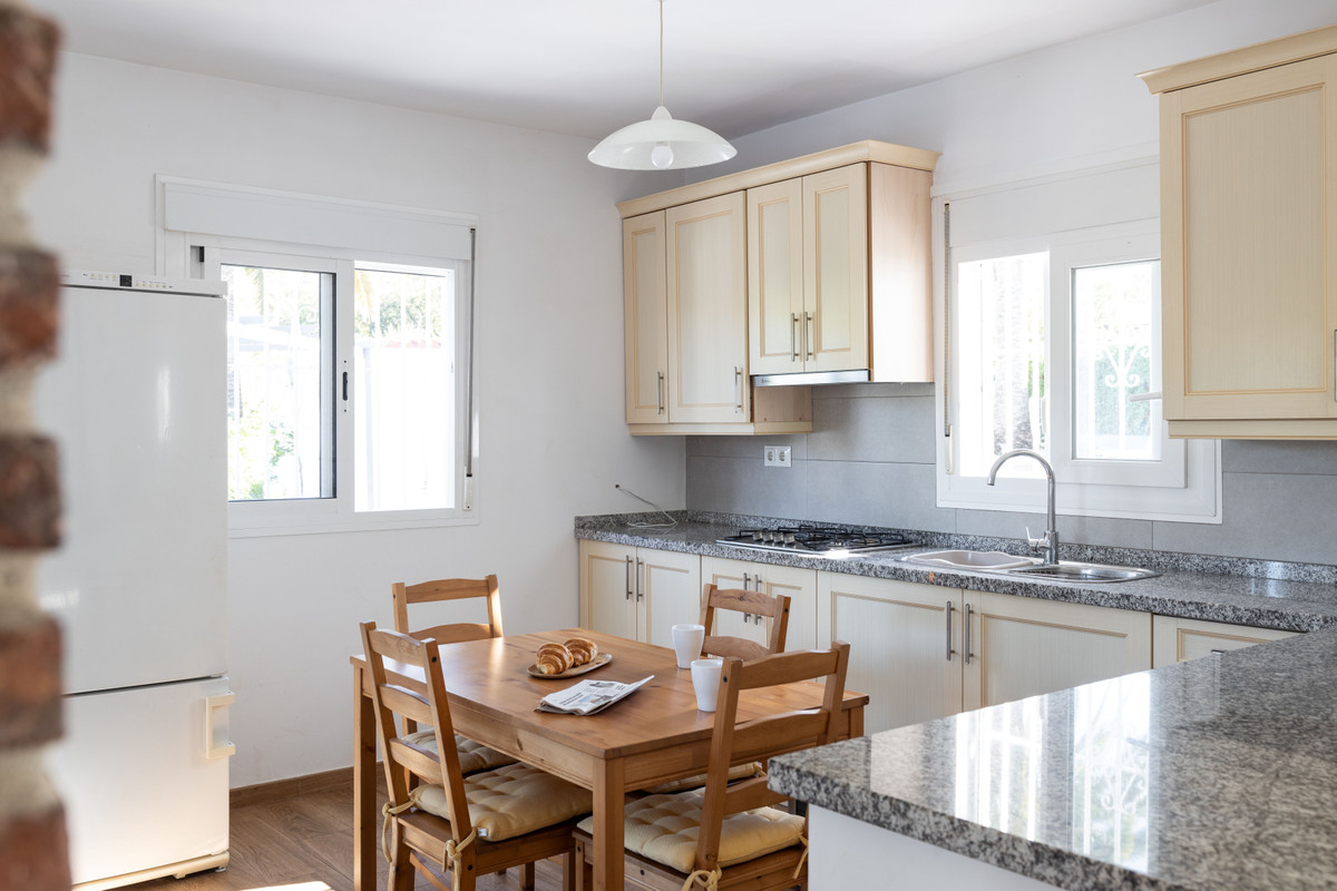 Vrijstaande Villa te koop in Coín | 5 slaapkamers H5076619