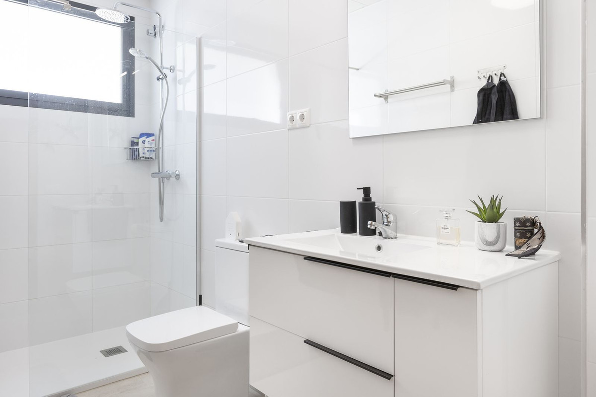 Vrijstaande Villa te koop in Coín | 4 slaapkamers H5076904