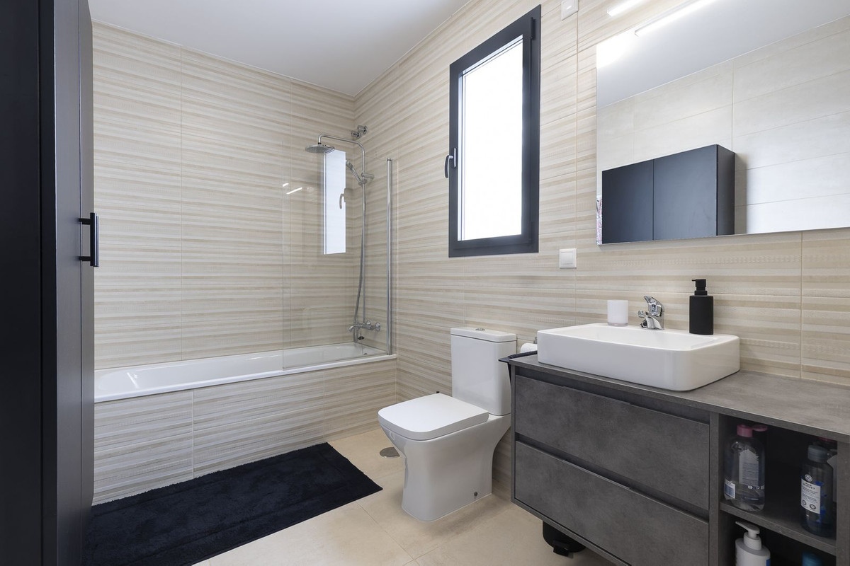 Vrijstaande Villa te koop in Coín | 4 slaapkamers H5076904