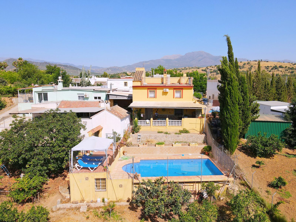 Finca - Cortijo te koop in Coín | 4 slaapkamers H5077306