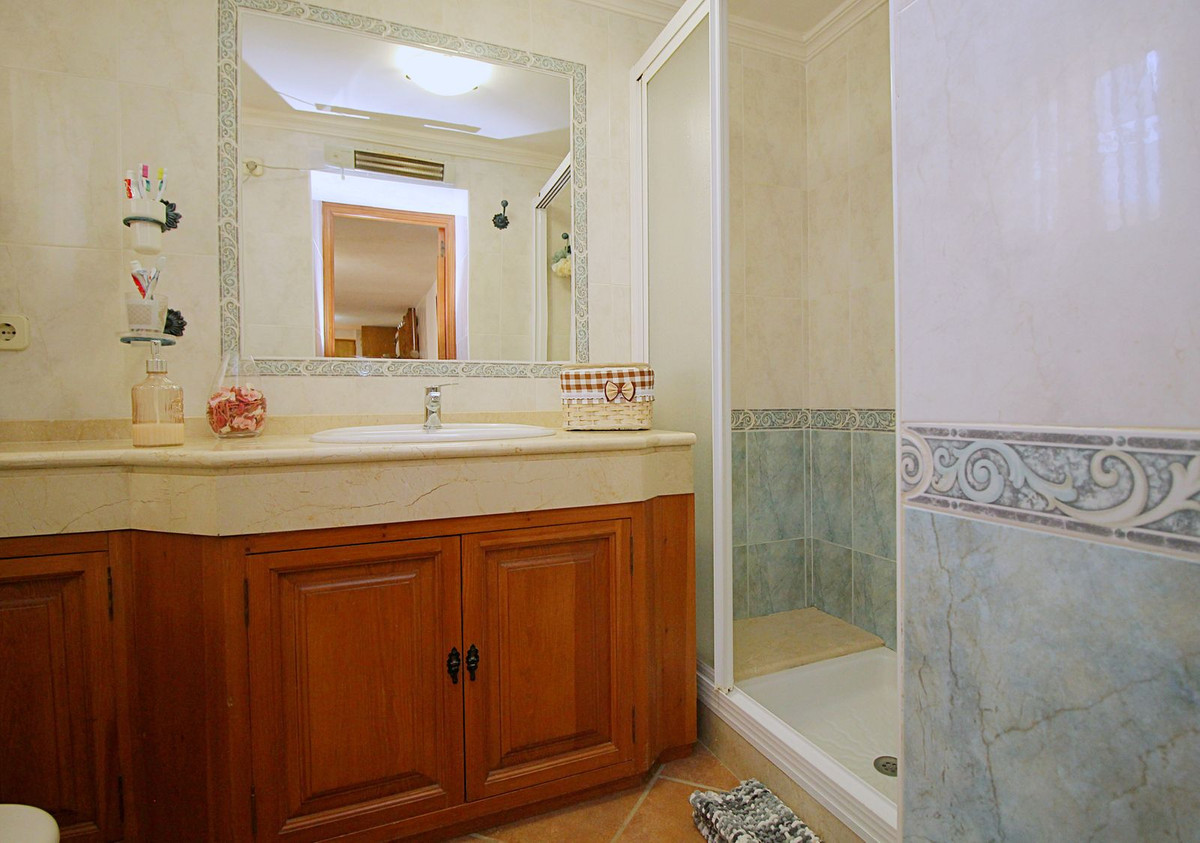 Finca - Cortijo te koop in Coín | 4 slaapkamers H5077306