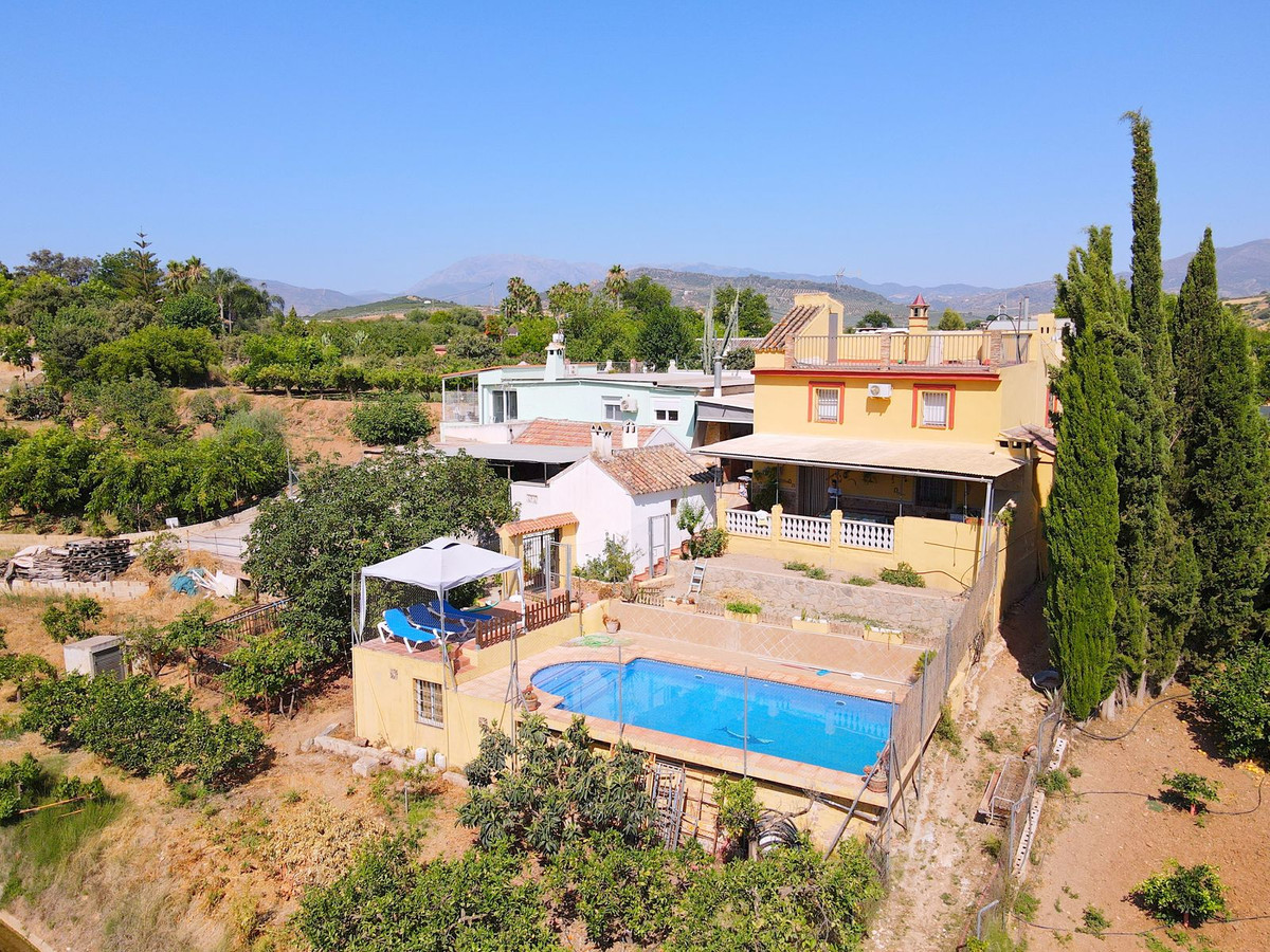 Finca - Cortijo te koop in Coín | 4 slaapkamers H5077306