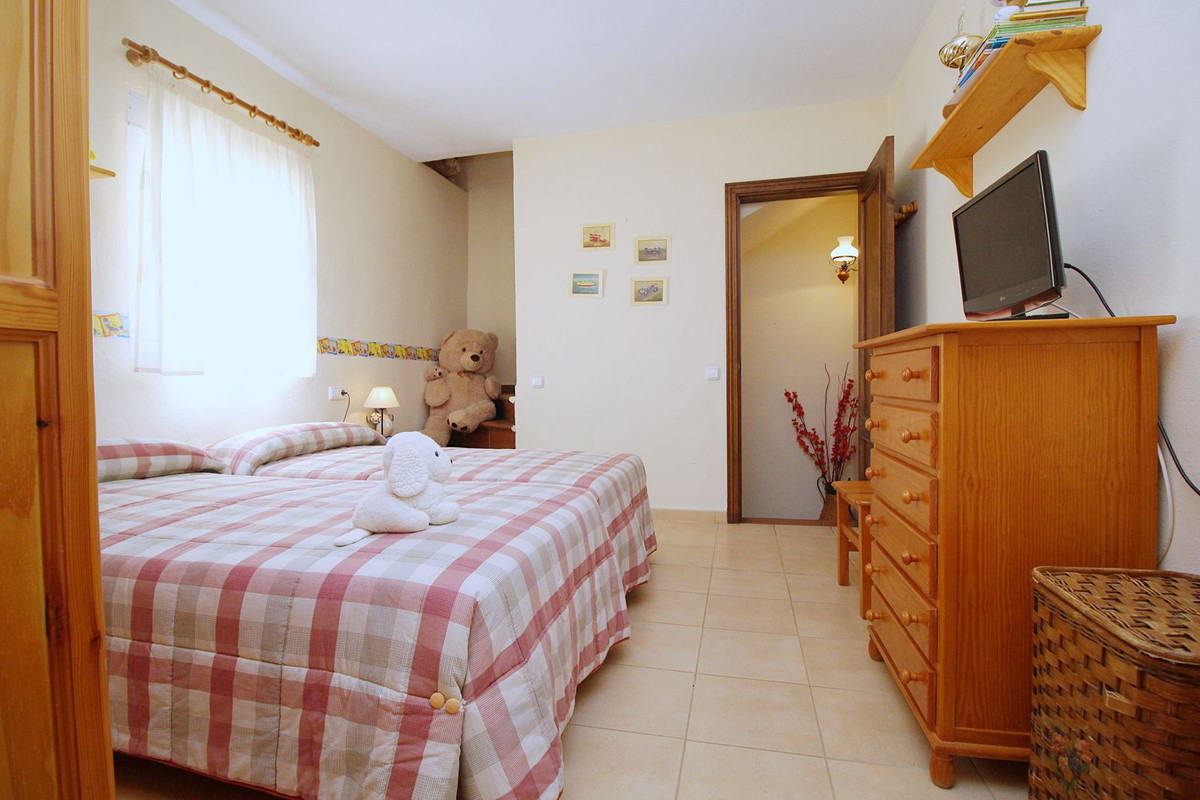 Finca - Cortijo te koop in Coín | 4 slaapkamers H5077306
