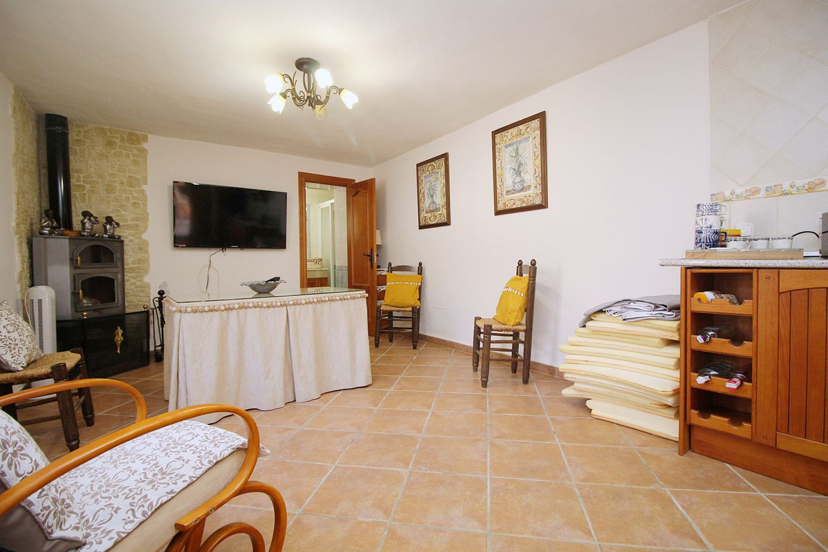 Finca - Cortijo te koop in Coín | 4 slaapkamers H5077306