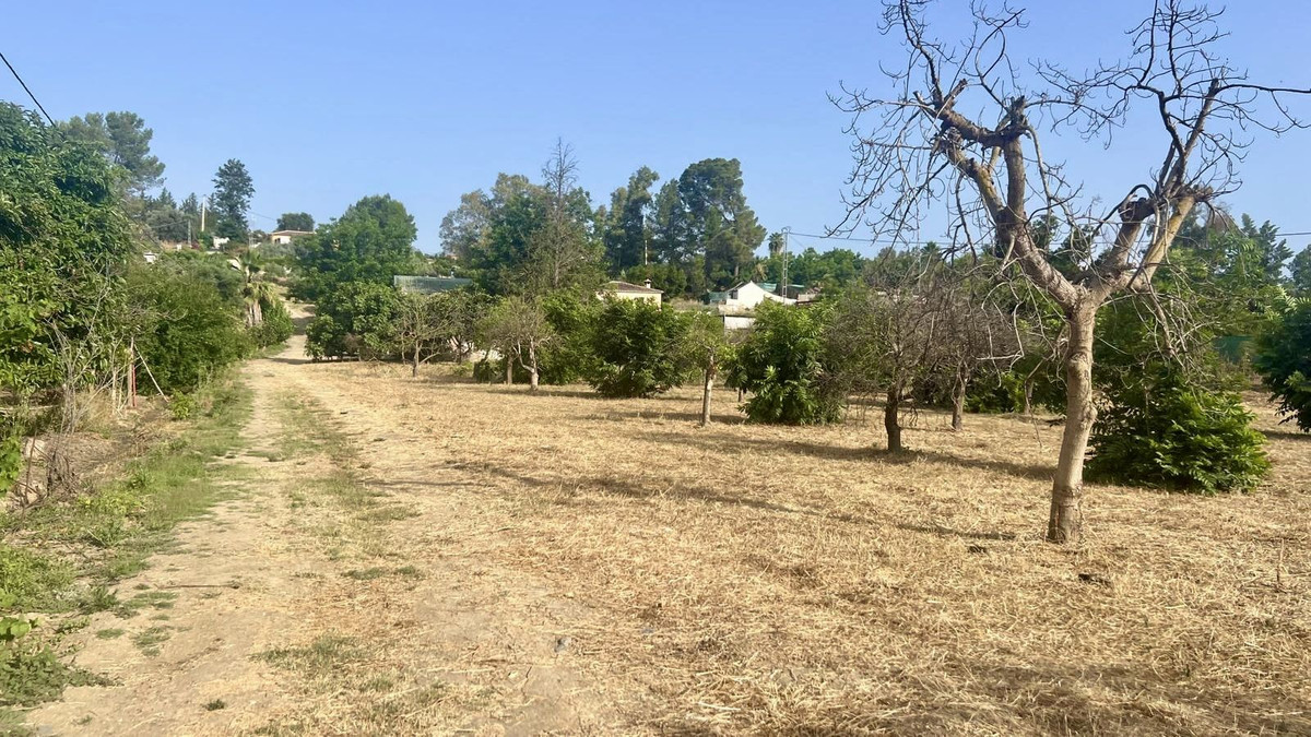 Finca - Cortijo te koop in Coín | 1 slaapkamers H5077327