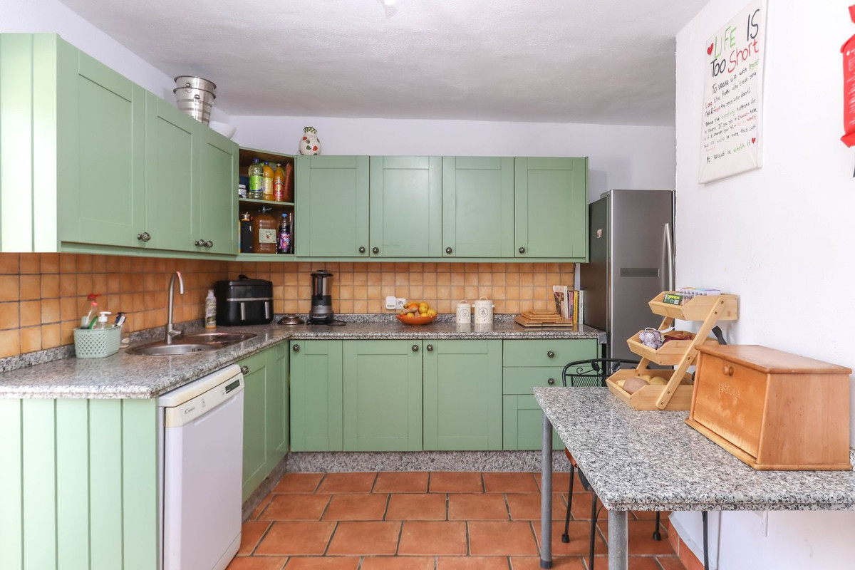 Vrijstaande Villa te koop in Coín | 5 slaapkamers H5077336