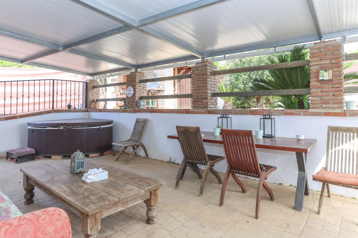 Vrijstaande Villa te koop in Coín | 5 slaapkamers H5077336