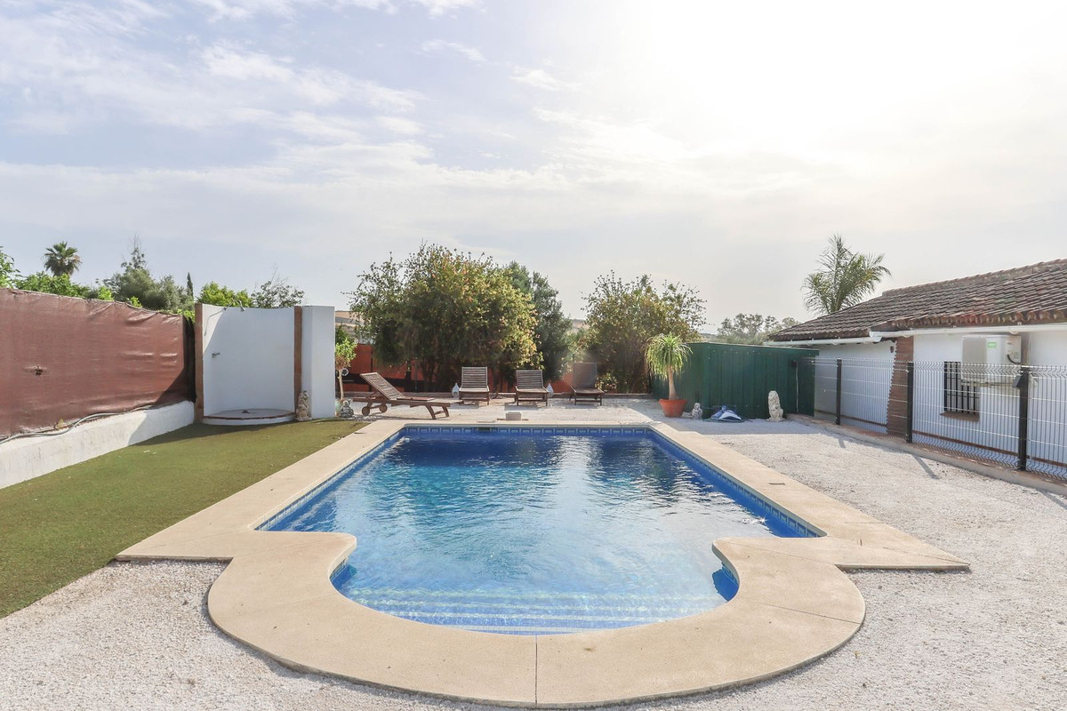 Vrijstaande Villa te koop in Coín | 5 slaapkamers H5077336