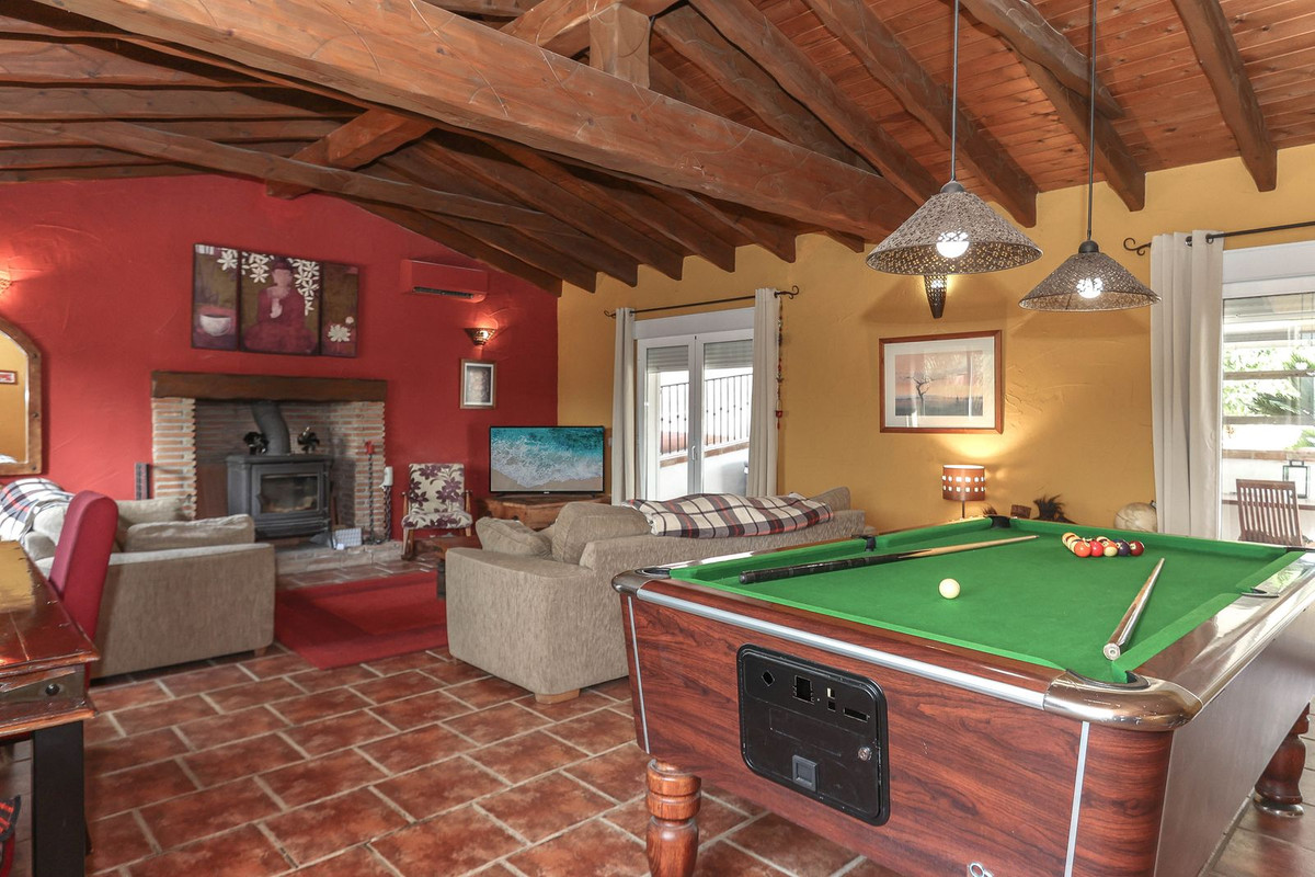 Vrijstaande Villa te koop in Coín | 5 slaapkamers H5077336