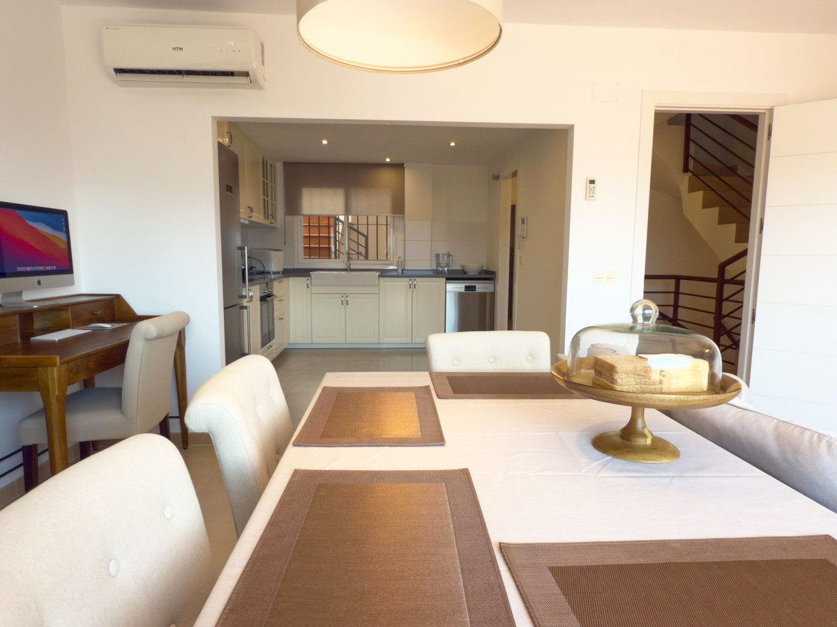 Geschakelde Woning te koop in Coín | 3 slaapkamers H5084311