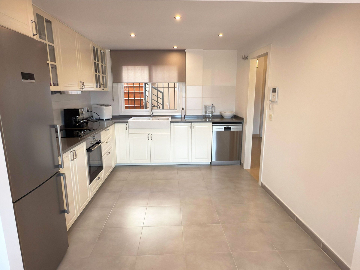 Geschakelde Woning te koop in Coín | 3 slaapkamers H5084311