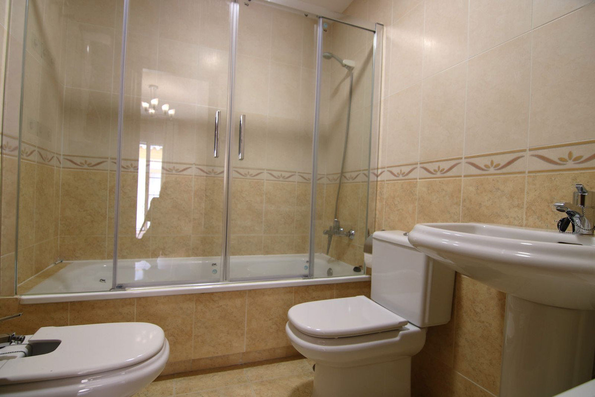Geschakelde Woning te koop in Coín | 3 slaapkamers H5104723