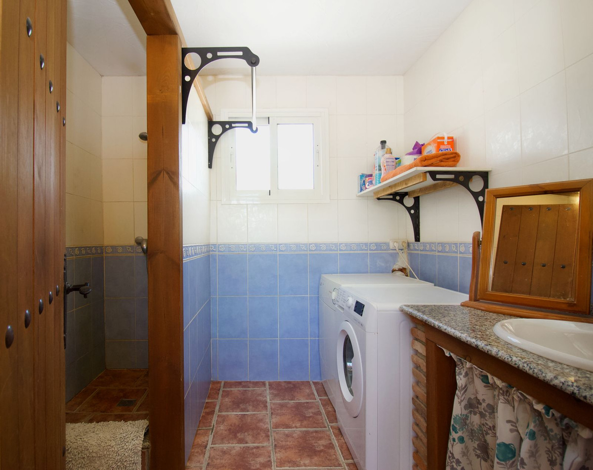 Vrijstaande Villa te koop in Coín | 5 slaapkamers H5115244