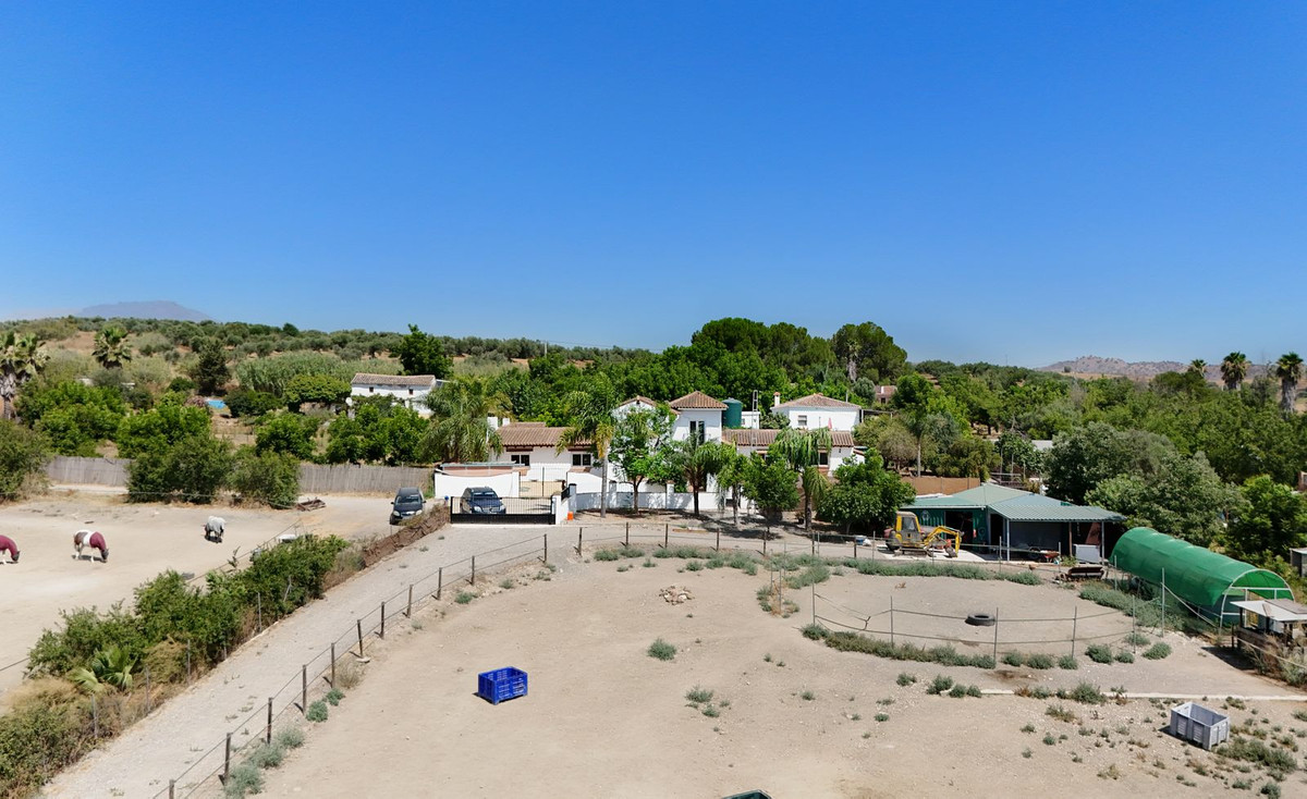 Vrijstaande Villa te koop in Coín | 5 slaapkamers H5115244