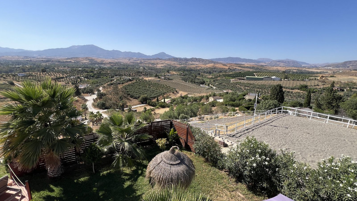 Finca - Cortijo te koop in Coín | 6 slaapkamers H5120563