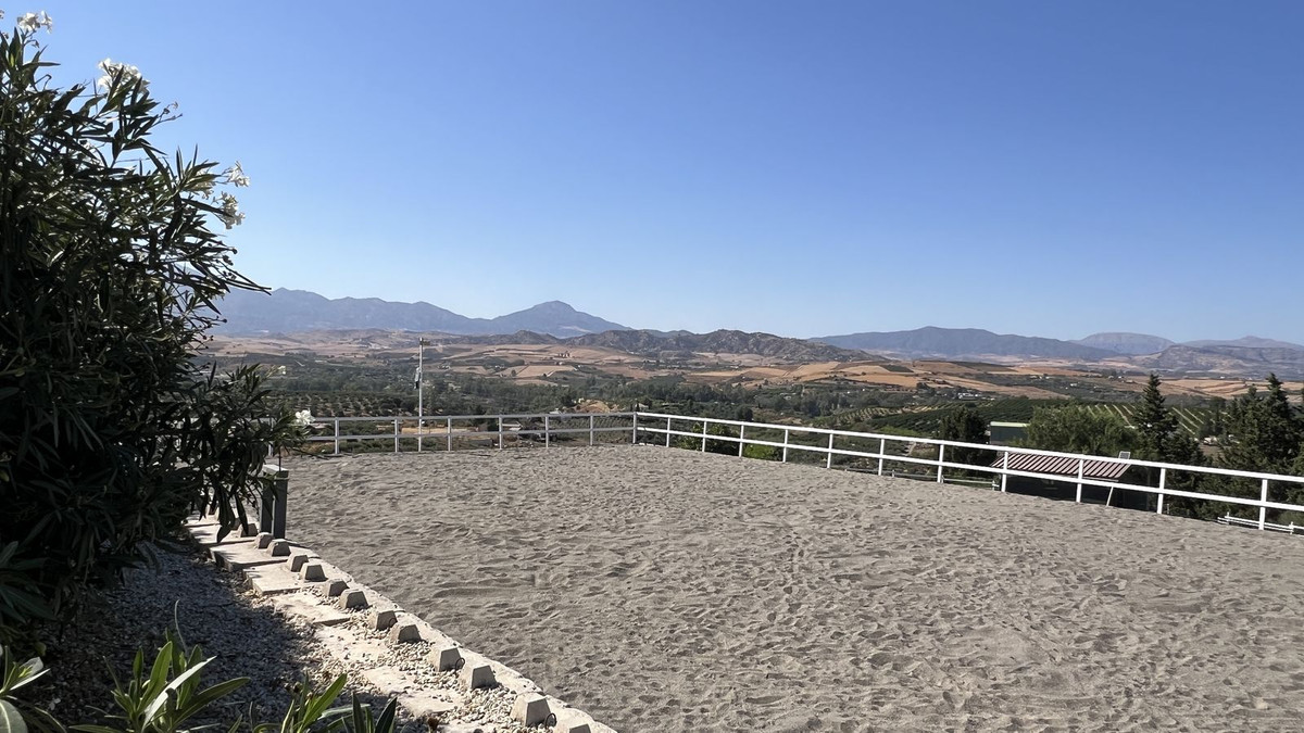 Finca - Cortijo te koop in Coín | 6 slaapkamers H5120563