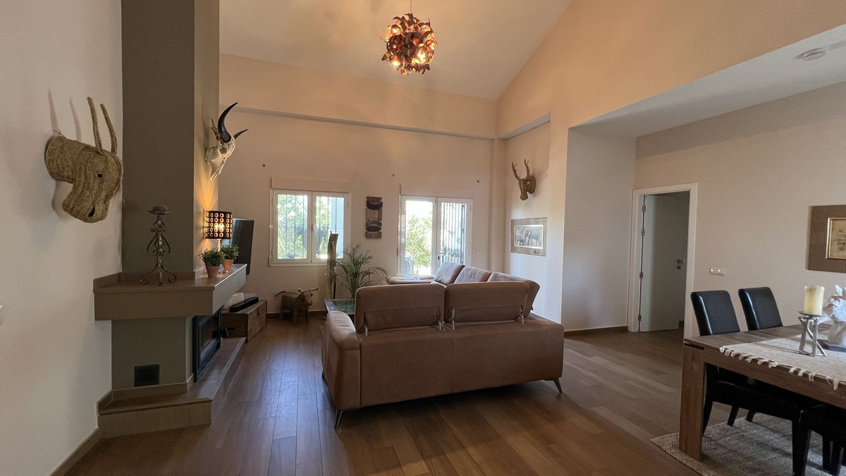 Finca - Cortijo te koop in Coín | 6 slaapkamers H5120563