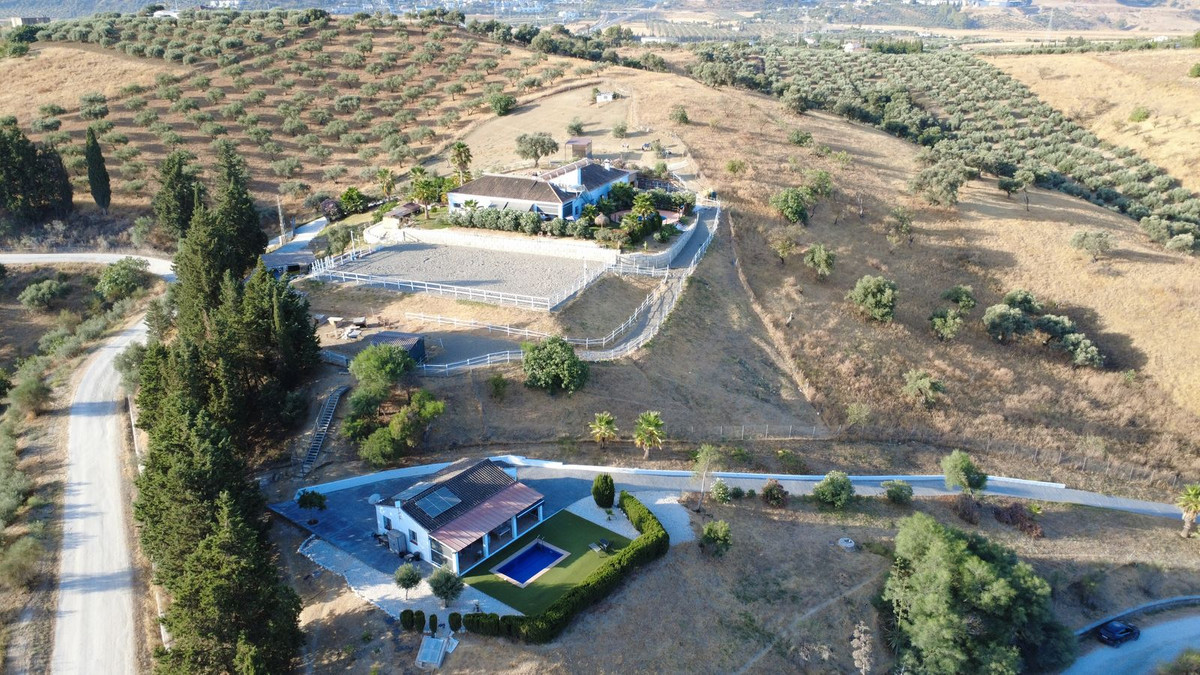 Finca - Cortijo te koop in Coín | 6 slaapkamers H5120563