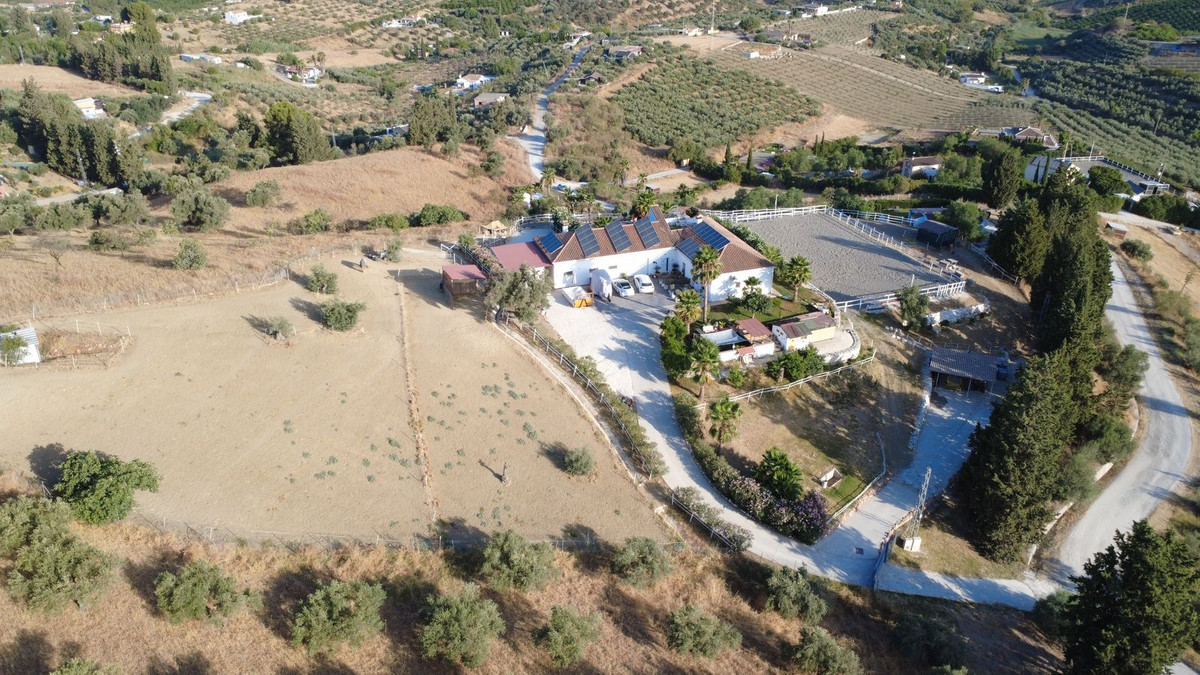 Finca - Cortijo te koop in Coín | 6 slaapkamers H5120563