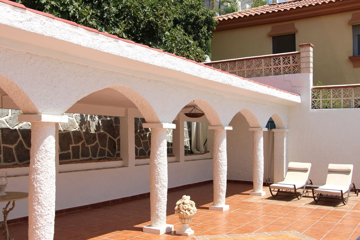 Vrijstaande Villa te koop in Coín | 4 slaapkamers H5133370