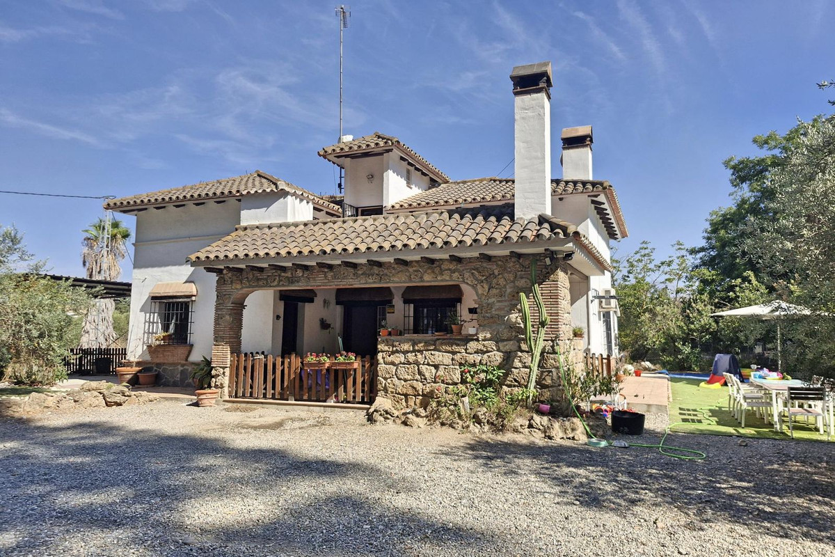 Finca - Cortijo te koop in Coín | 4 slaapkamers H5134597