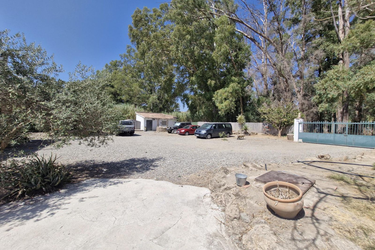 Finca - Cortijo te koop in Coín | 4 slaapkamers H5134597