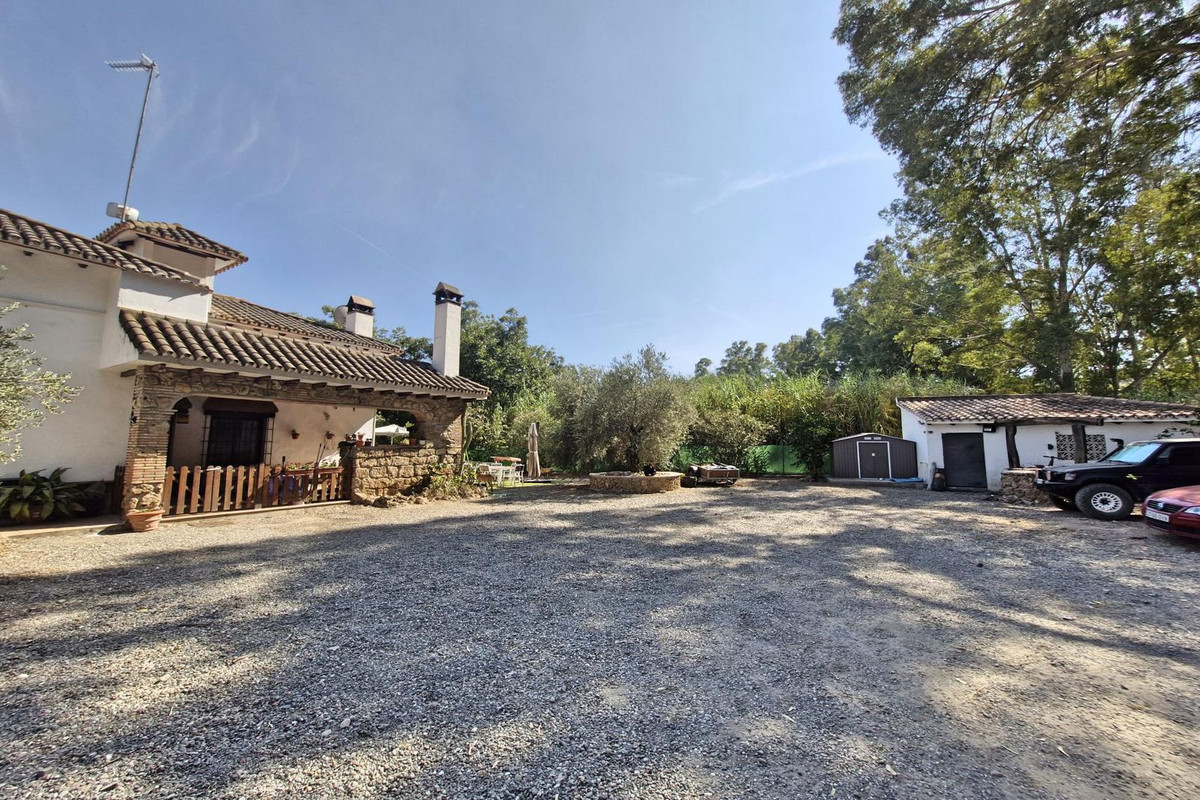 Finca - Cortijo te koop in Coín | 4 slaapkamers H5134597