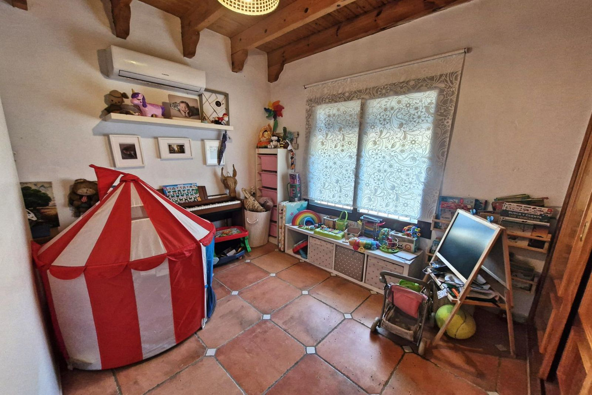 Finca - Cortijo te koop in Coín | 4 slaapkamers H5134597