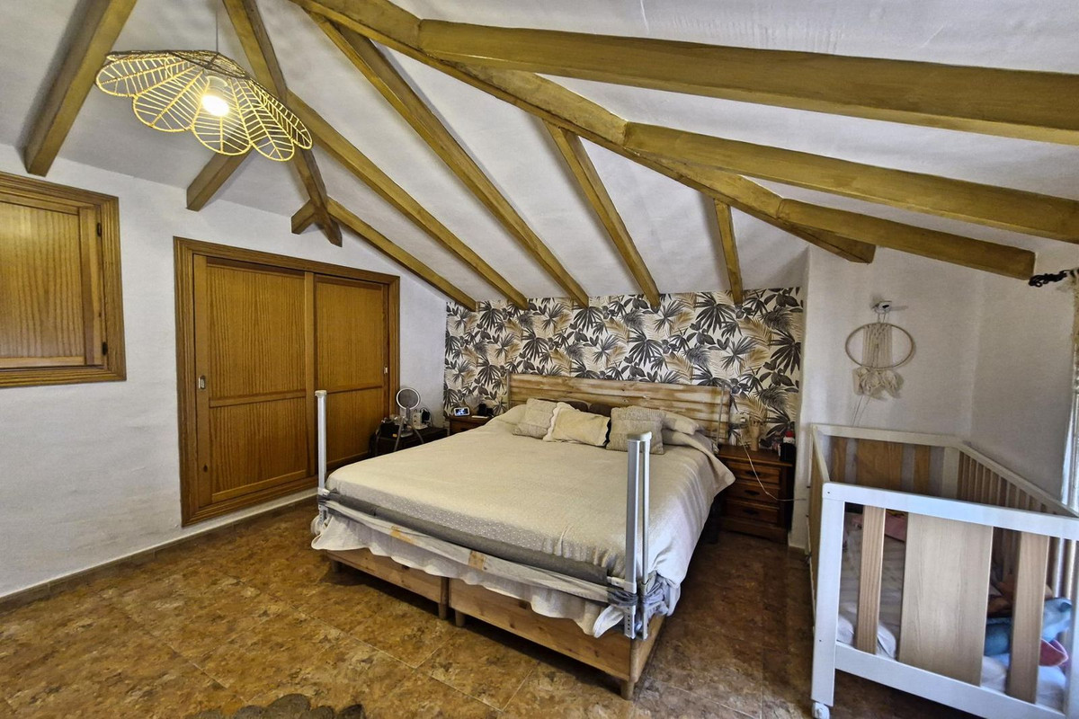 Finca - Cortijo te koop in Coín | 4 slaapkamers H5134597