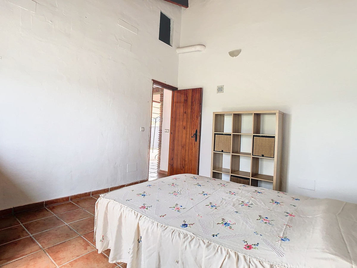 Vrijstaande Villa te koop in Coín | 2 slaapkamers H5140843