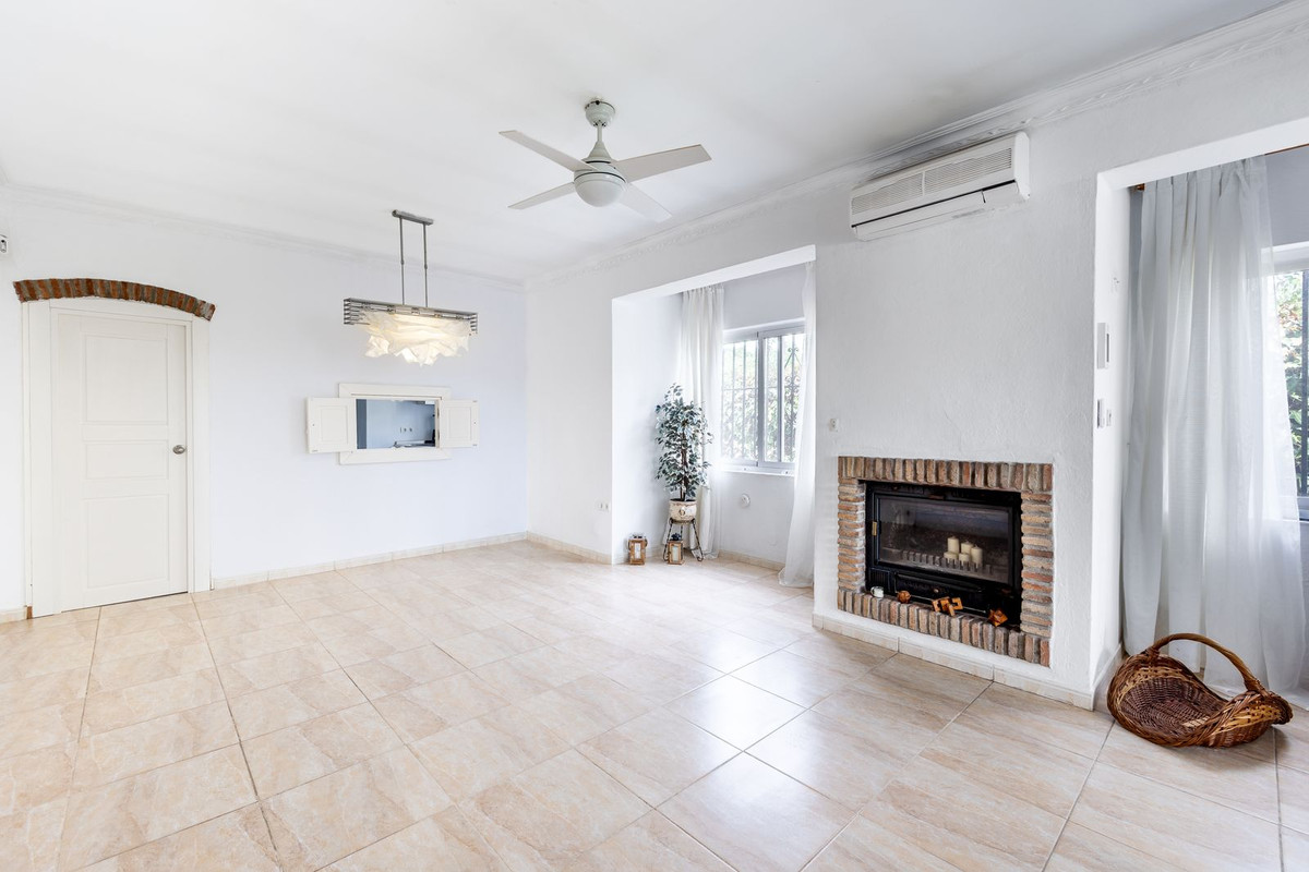 Vrijstaande Villa te koop in Coín | 3 slaapkamers H5141038
