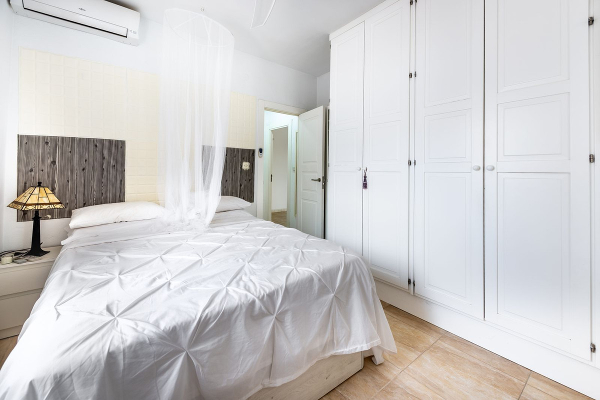 Vrijstaande Villa te koop in Coín | 3 slaapkamers H5141038
