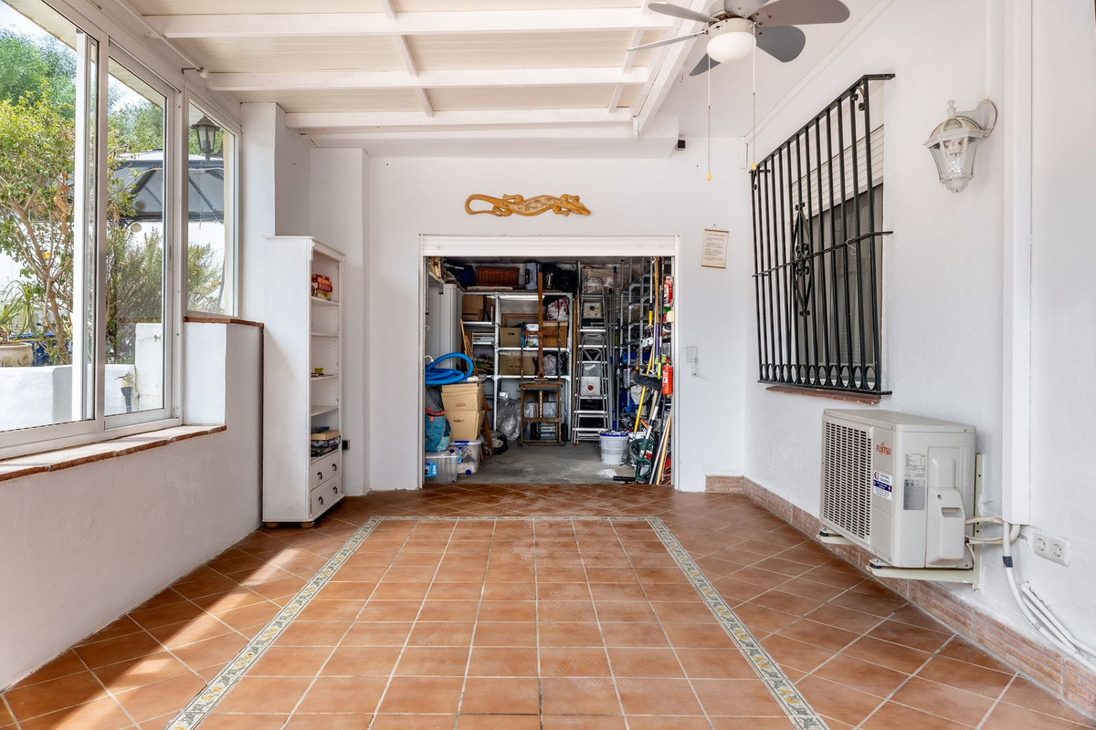 Vrijstaande Villa te koop in Coín | 3 slaapkamers H5141038