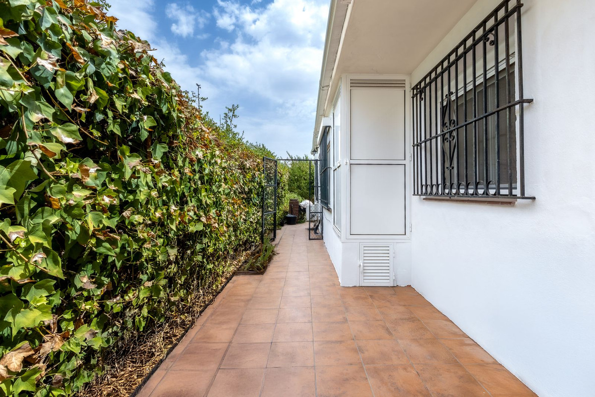 Vrijstaande Villa te koop in Coín | 3 slaapkamers H5141038