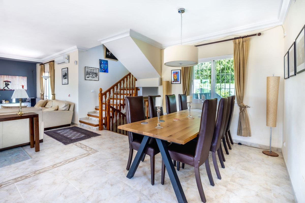 Vrijstaande Villa te koop in Coín | 4 slaapkamers H5143825