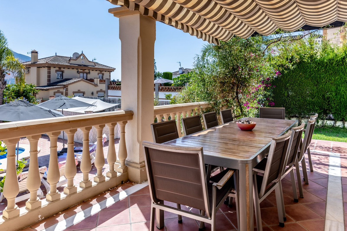 Vrijstaande Villa te koop in Coín | 4 slaapkamers H5143825