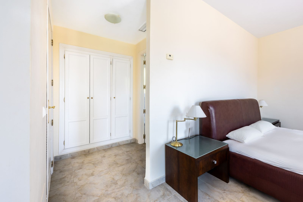 Vrijstaande Villa te koop in Coín | 4 slaapkamers H5143825