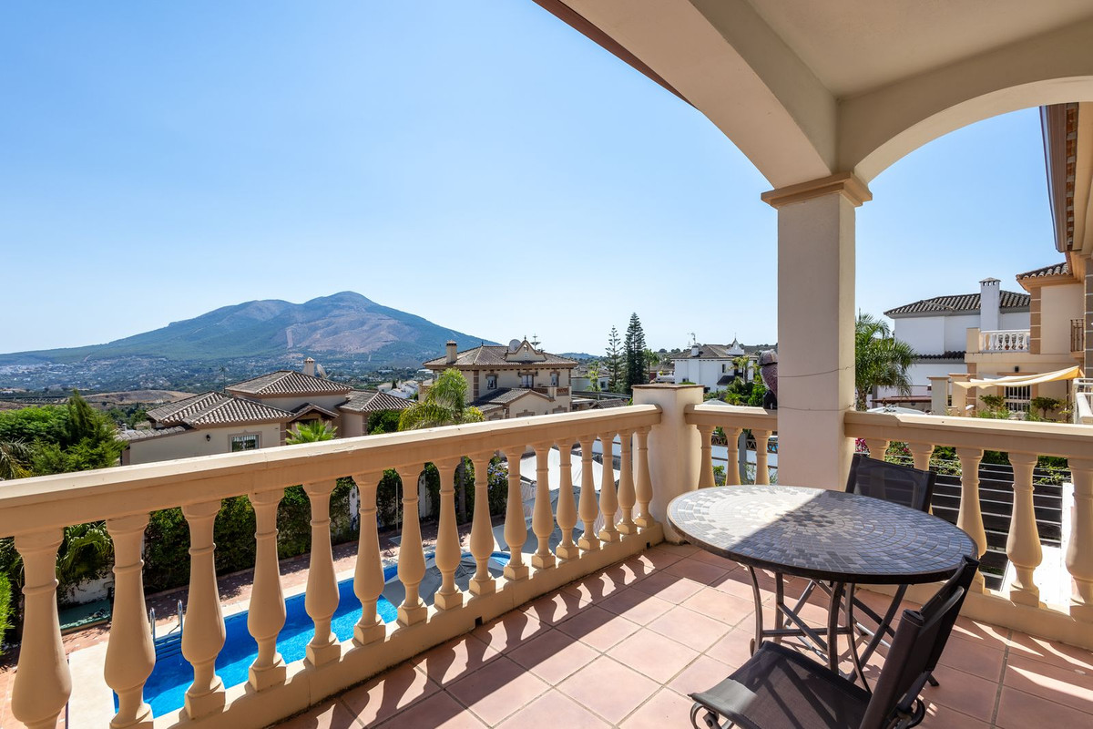 Vrijstaande Villa te koop in Coín | 4 slaapkamers H5143825
