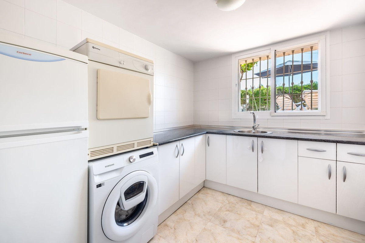 Vrijstaande Villa te koop in Coín | 4 slaapkamers H5143825