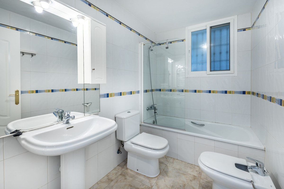 Vrijstaande Villa te koop in Coín | 4 slaapkamers H5143825