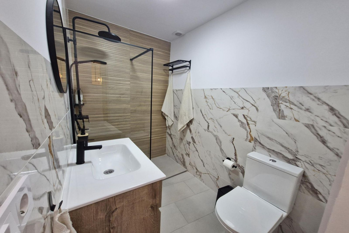 Geschakelde Woning te koop in Coín | 3 slaapkamers H5145838