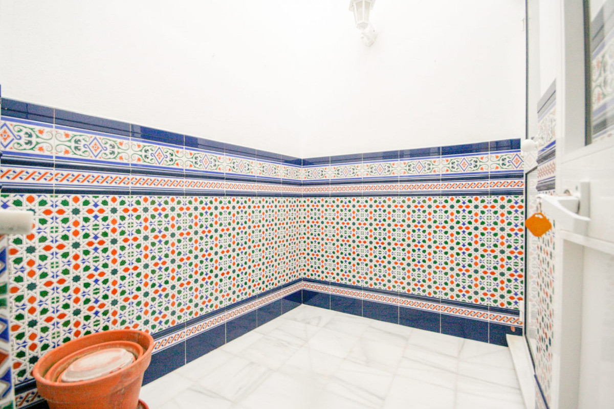 Geschakelde Woning te koop in Coín | 5 slaapkamers H5152213