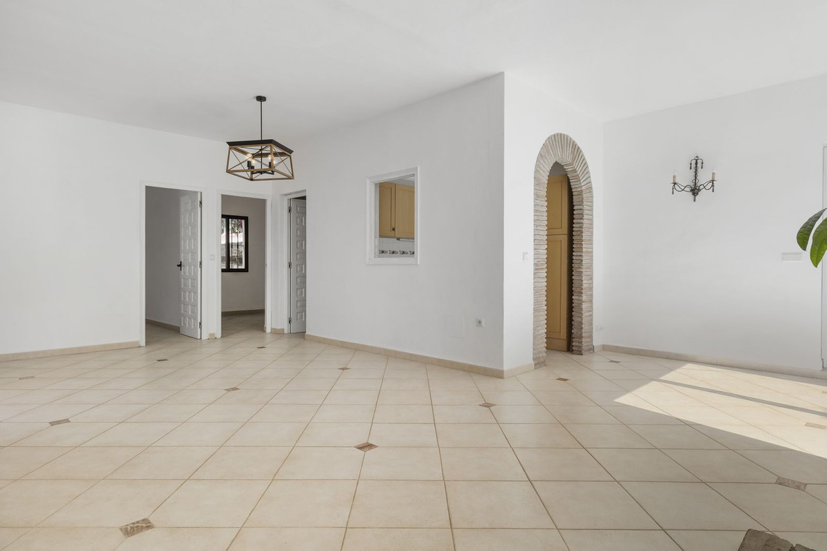 Vrijstaande Villa te koop in Coín | 4 slaapkamers H5154991