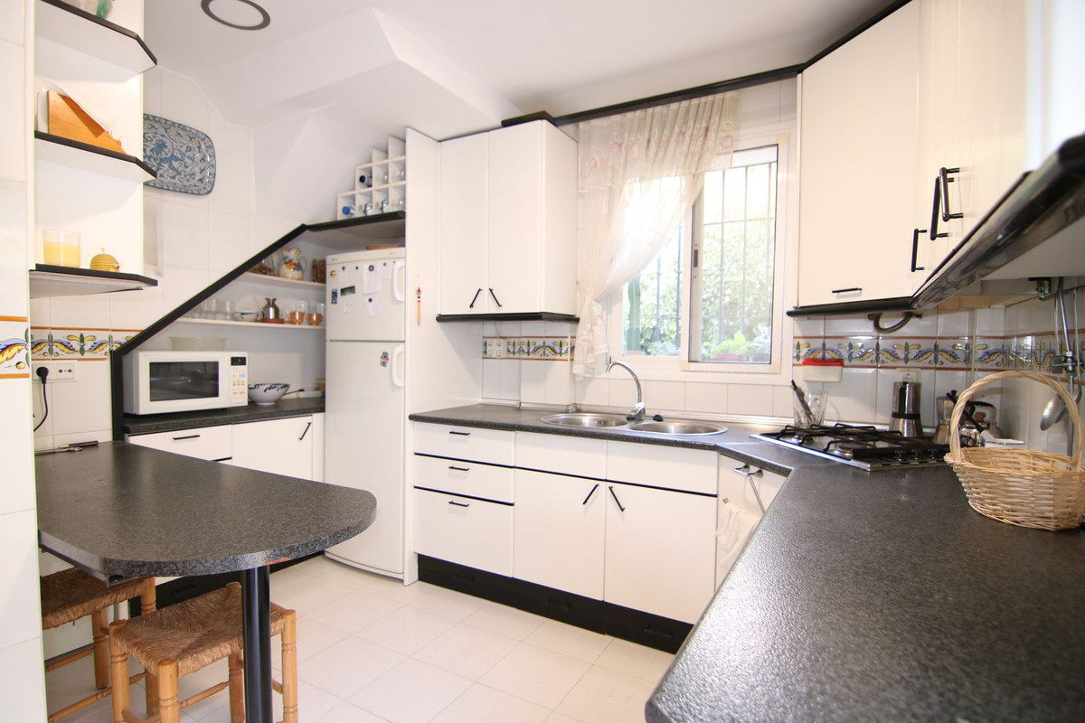Vrijstaande Villa te koop in Coín | 4 slaapkamers H5157385