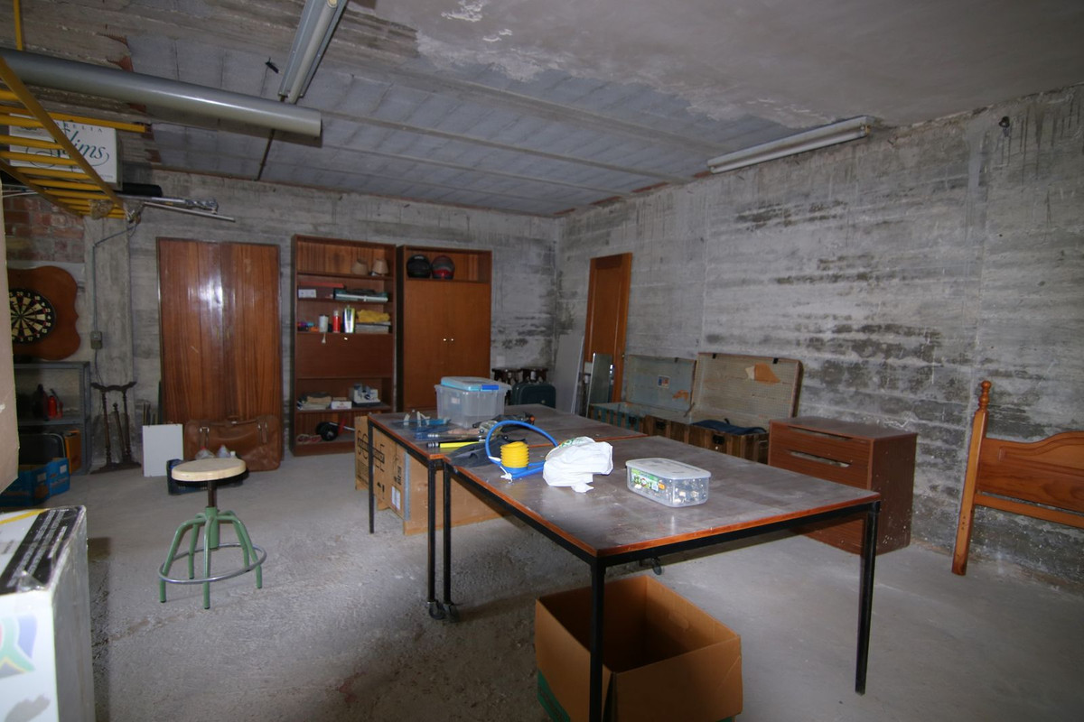 Vrijstaande Villa te koop in Coín | 4 slaapkamers H5157385