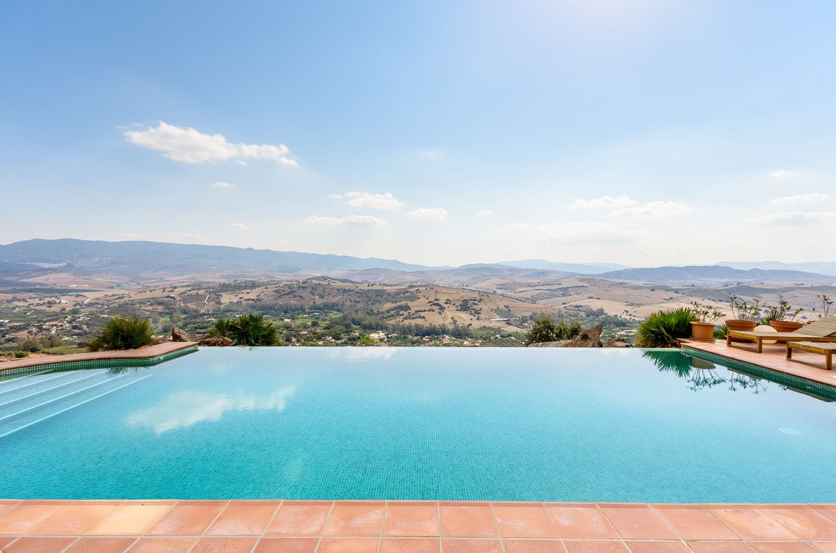 Property main view 46